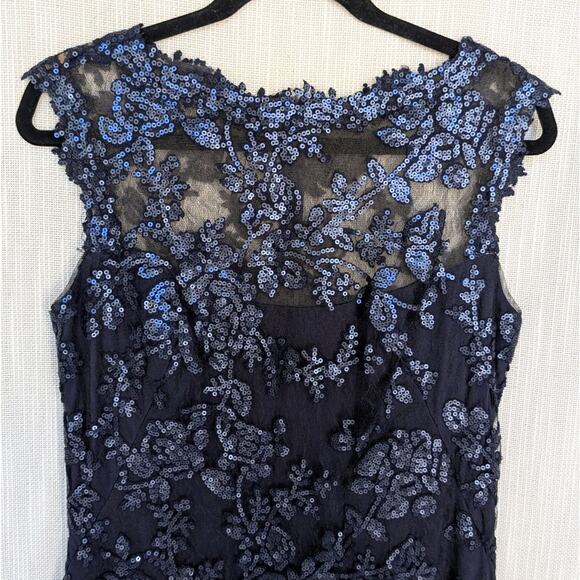 Tadashi Shoji Navy Paillette Floral Sequin Lace Sheath Cocktail Dress, size 8 - Picture 3 of 10